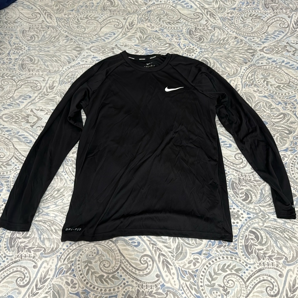Nike Swim Long Sleeve Dri- Fit